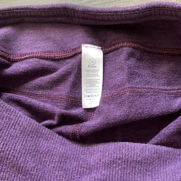 Ivivva Girls Joggers Size 14. - Picture 3 of 3